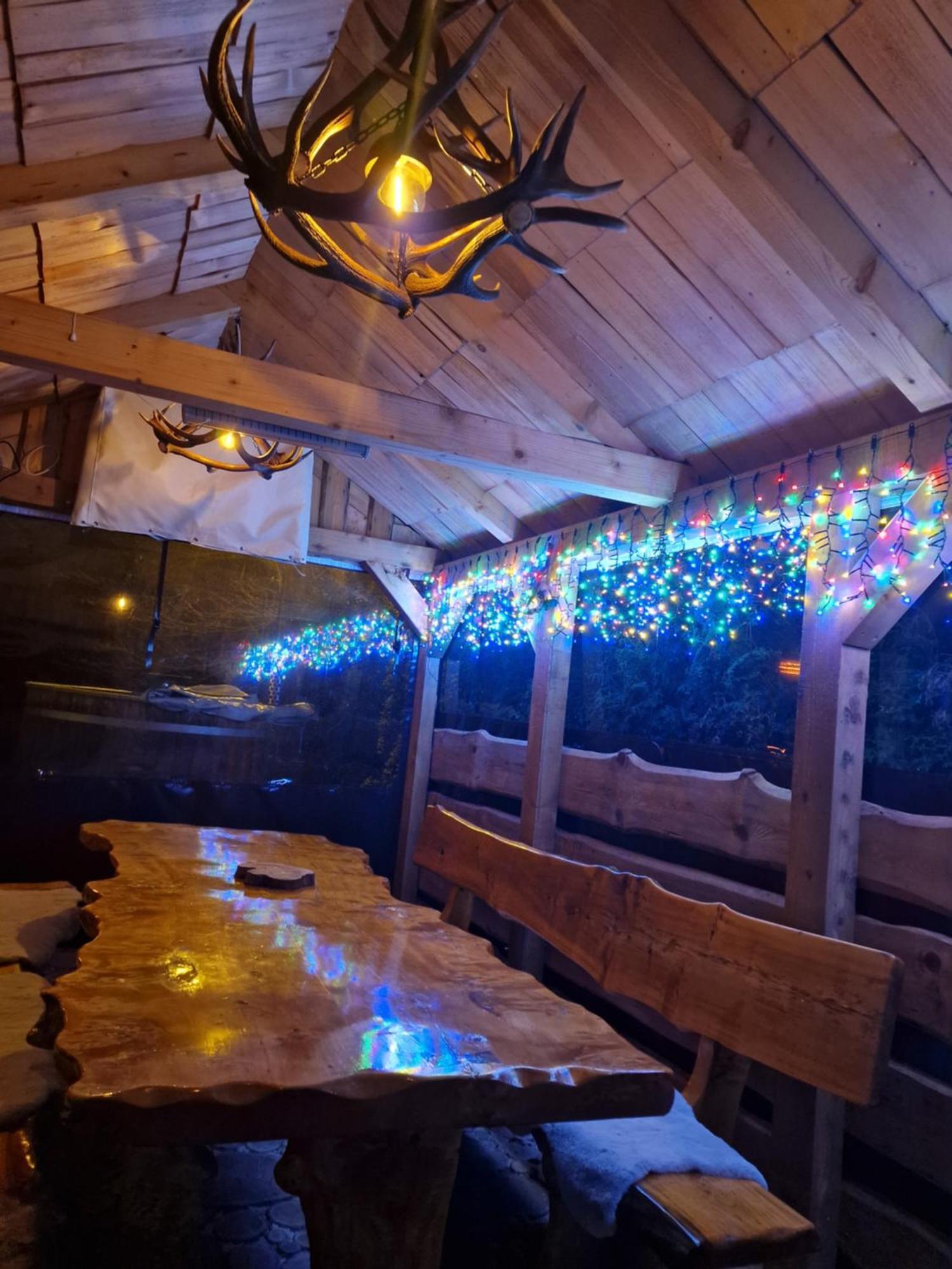 Vodenica Vrelo Chalets Vrelo Koreničko Pokoj fotografie