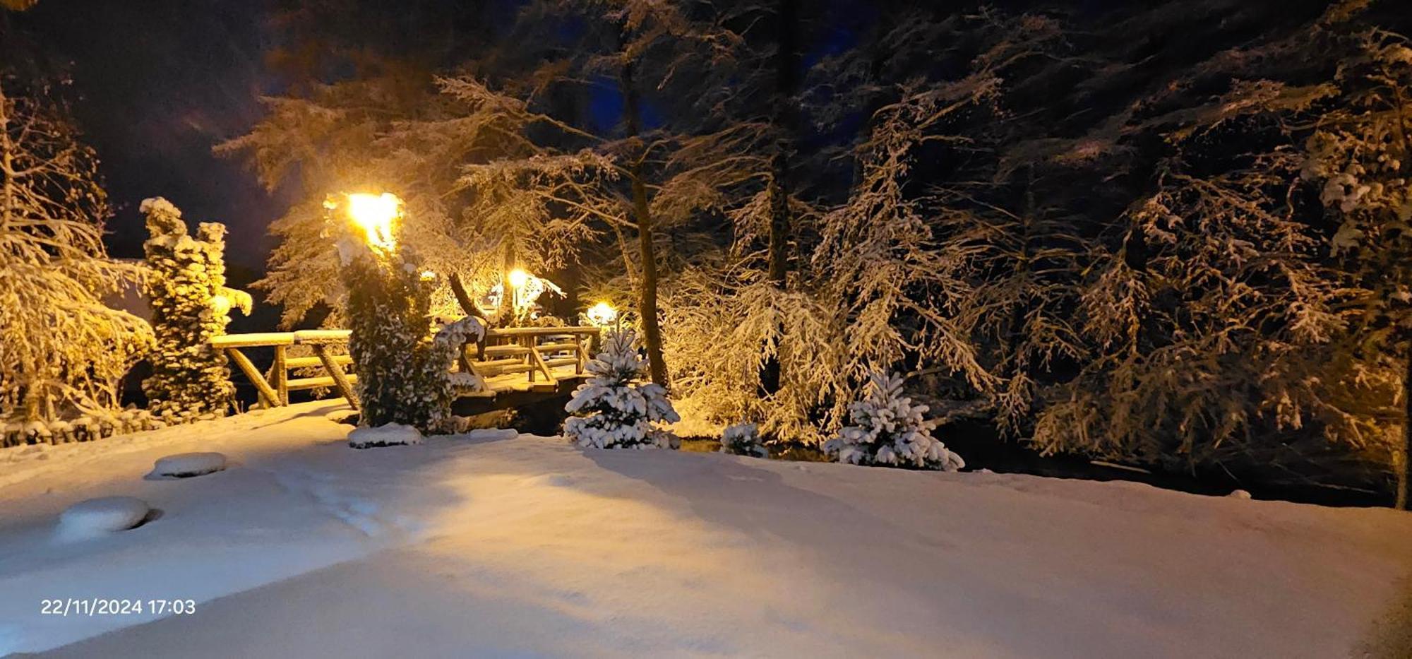 Vodenica Vrelo Chalets Vrelo Koreničko Exteriér fotografie